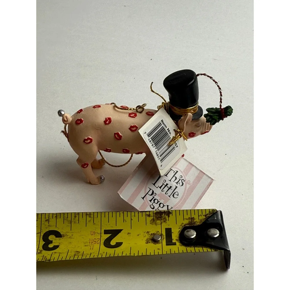 Westland Giftware Kissmas Pig Ornament Top Hat Scarf Kiss Lips‎ Holiday